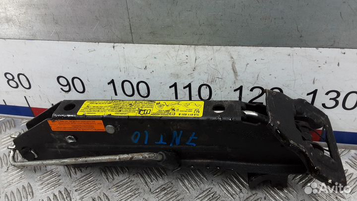 Домкрат на Volkswagen Touareg 7L