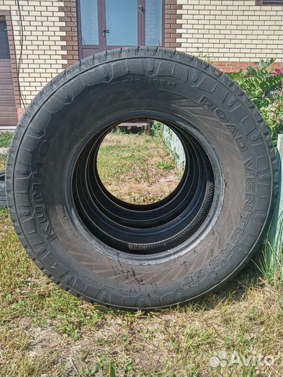 Kumho Road Venture ST KL16 235/75 R16