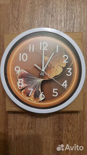 Часы настенные