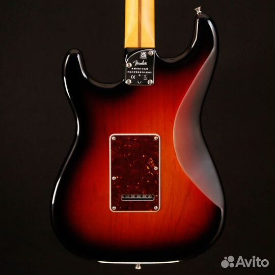 В Налич Fender Am Professional II Stratocaster HSS