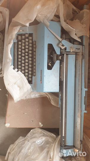 Печатная машинка большая листвица