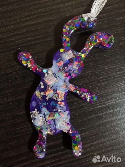 Елочные игрушки из эпоксидной смолы