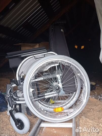 Инвалидная коляска новая