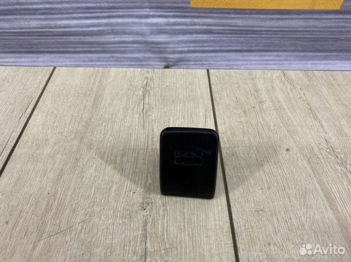 Ручка открывания капота Geely emgrand EC7