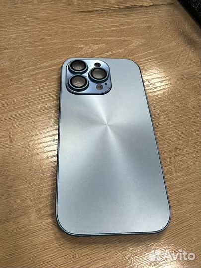 Чехол на iPhone 13 pro