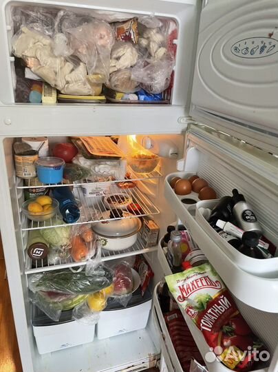 Холодильник Nord рабочий