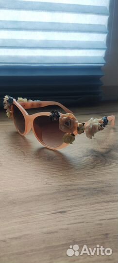 Солнцезащитные очки мужские и женские