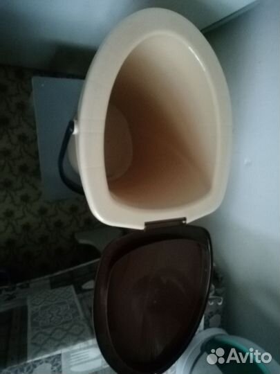 Туалетное ведро