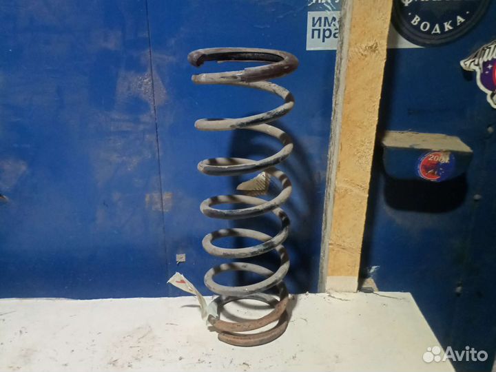 Задняя пружина Hyundai Sonata 4 тагаз 2.7