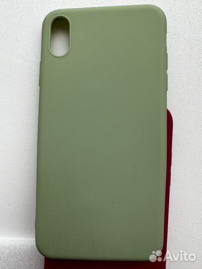 Чехол на iPhone