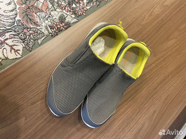 Кроссовки мужские 42 размер новые