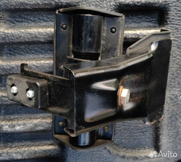 Крепления для поперечин рейленгов