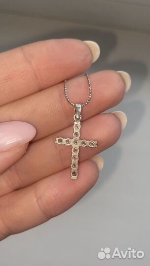 Серебряный крестик