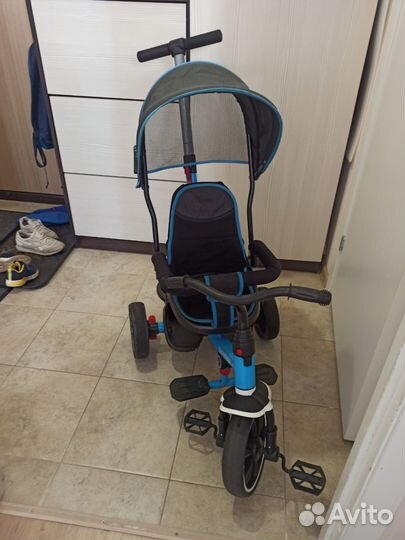Трехколесный велосипед с родительской ручко й