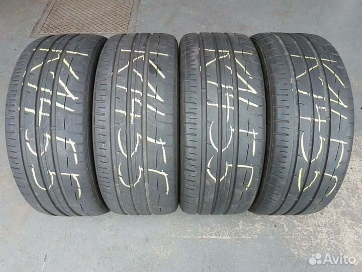 Dunlop SP Sport Maxx RT 2 SUV 235/45 R17