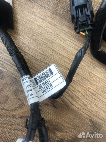 Проводка двери багажника KIA Rio X-line 2020