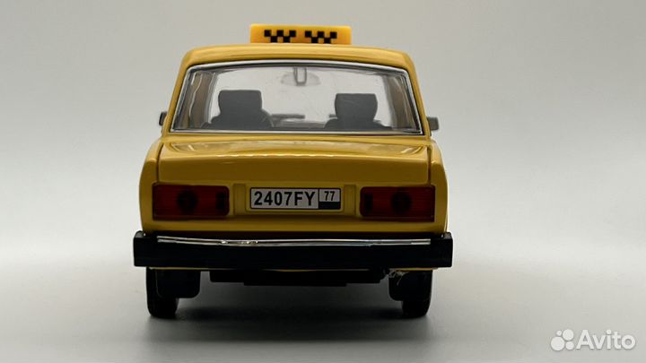 Коллекционная модель ваз 2106 18 см металл 1:24 ма