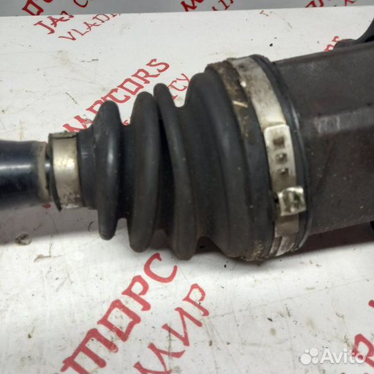 Привод передний левый Audi A4 B7 BWE 2007