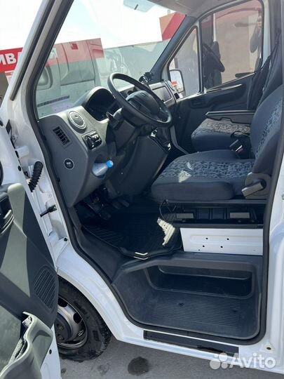 Сиденье на газель next