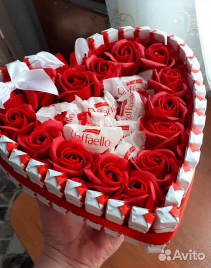 Сердце из мыльных роз