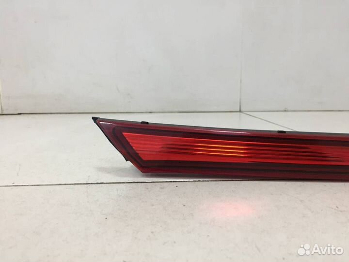 Отражатель задний Kia Rio 4 FB 2017