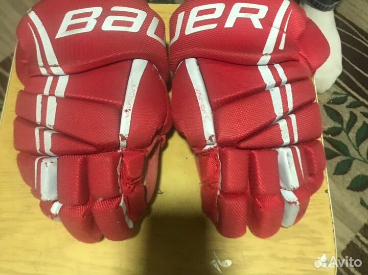 Краги хоккейные