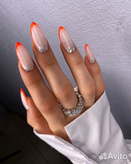 Маникюр с покрытием гель-лак