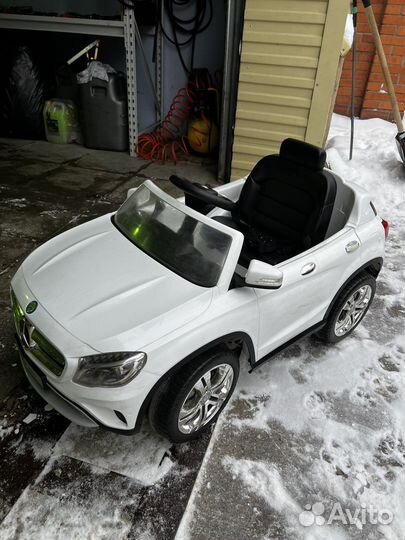 Электромобиль Mercedes