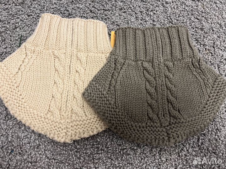 Манишки на замке детские