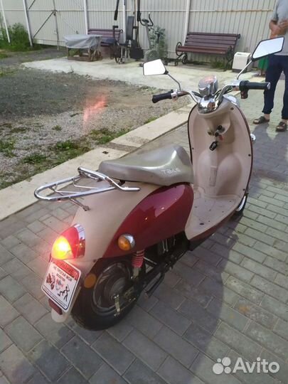 Электроскутер бу Honda journe