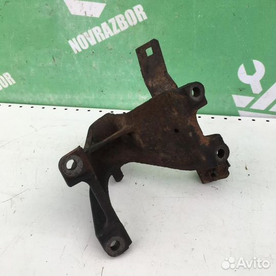 Кронштейн двигателя правый Сузуки Гранд Витара