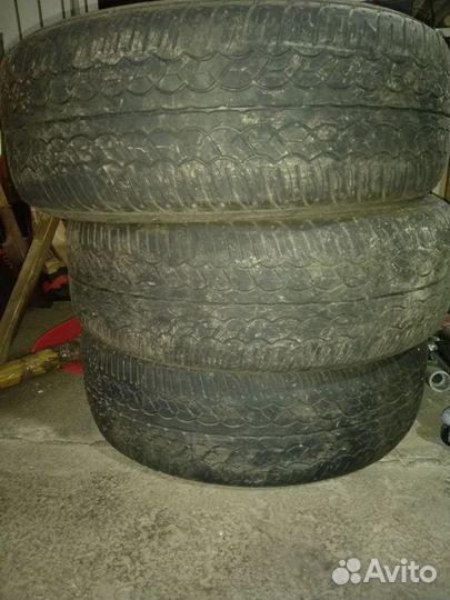 Yokohama Parada Spec-X 225/60 R18