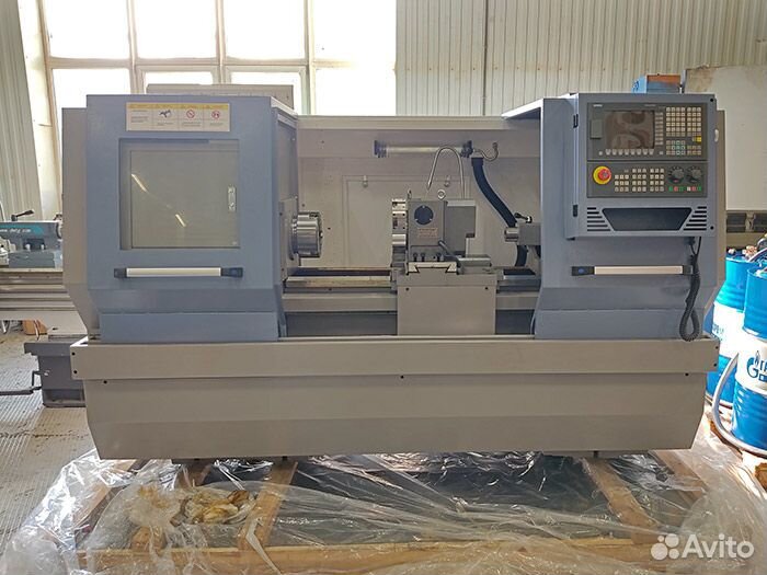 Токарный станок с чпу fabtec CK6136/750