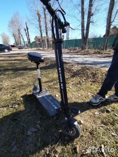 Самокат взрослый электрический бу