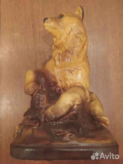 Статуэтка медведь и пень, гипс 50-е годы СССР