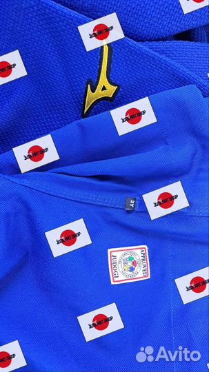 Кимоно для дзюдо мизуно