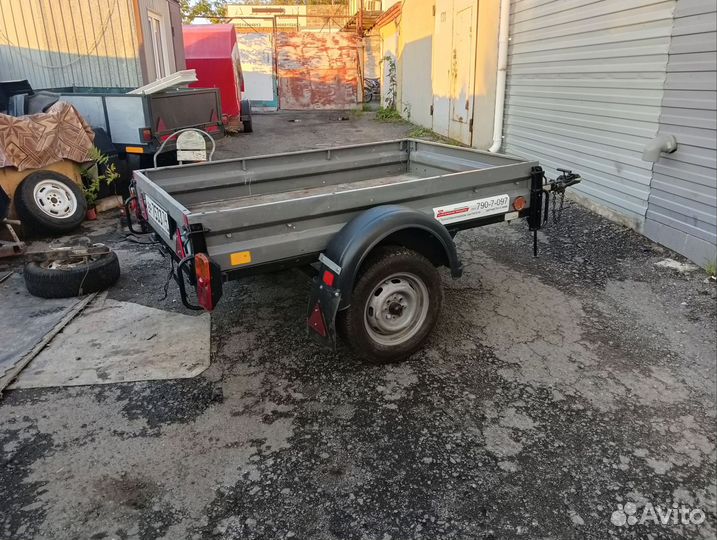 Прицеп легковой