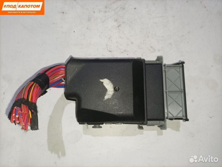 Блок предохранителей Opel Astra J (2009 - 2012)