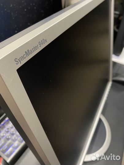 Монитор Samsung syncmaster 940n 19 дюймов