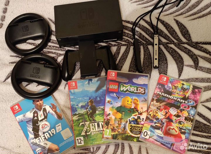 Остатки комплекта Nintendo Switch