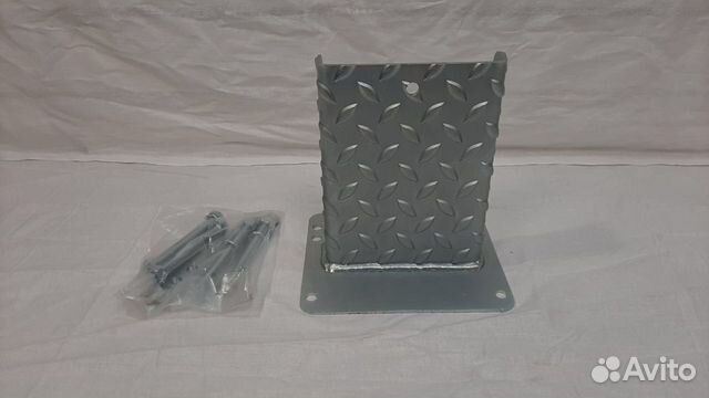 Подножка с планками для лодочного прицепа