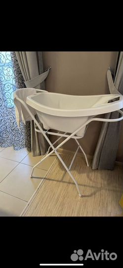 Детская ванночка на подставке с весами