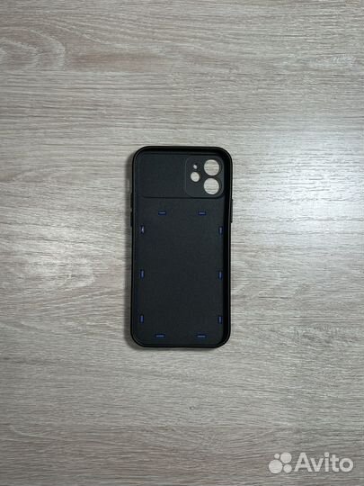 Чехол на iPhone 12