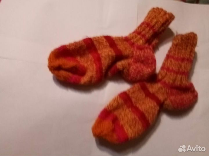 Япомогаю Женские носки вязаные ручной работы