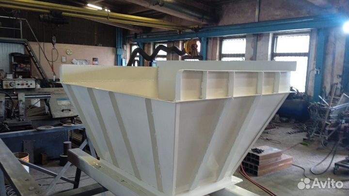 Шредер для пластика, стекла, резины, дерева