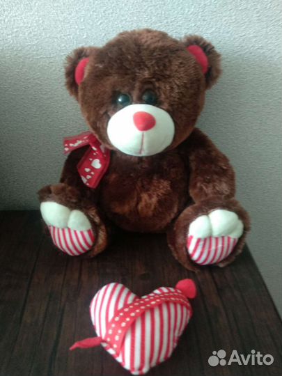 Плюшевый медведь