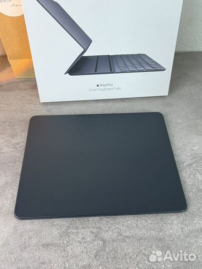 Apple SMART keyboard folio iPad pro 12.9