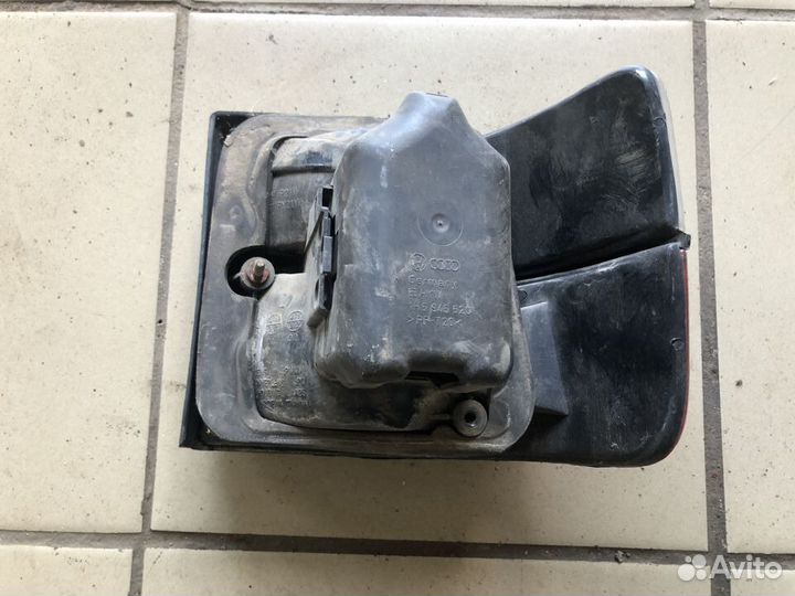 Фонарь задний Volkswagen Vento