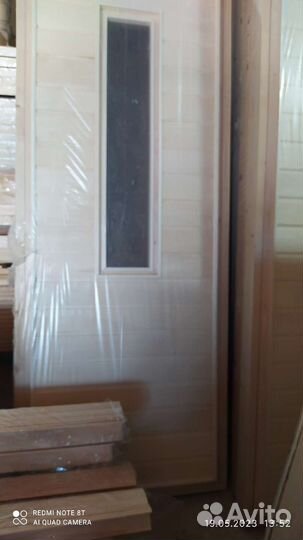 Двери из массива сосны