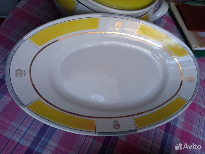 Набор столовой посуды